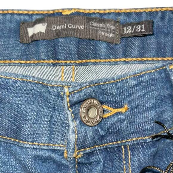 Levi's Demi Curve Classic Straight Jeans - Picture 3 of 11